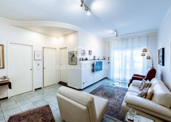 Foto 2 - Trilocale Via Litteri
 
51, Aci Castello - foto 2