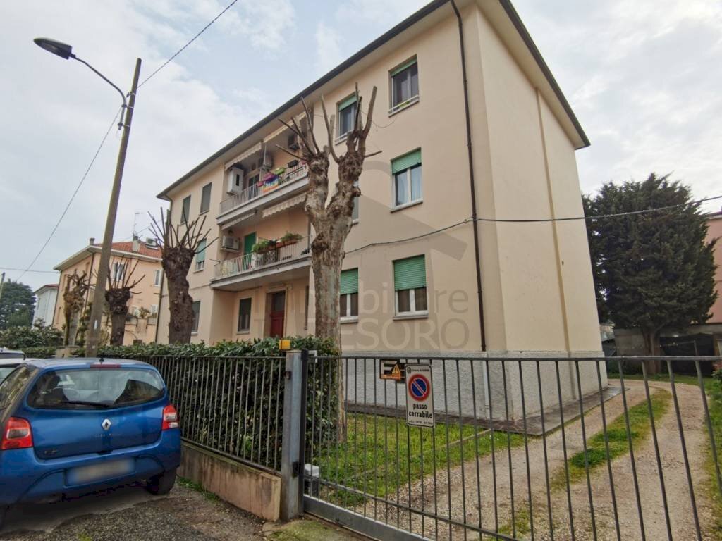 Facciata - Four-room apartment via Ippolito Nievo, 4, Rimini - photo 1