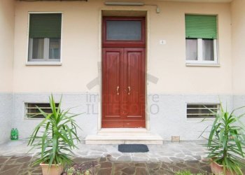 Ingresso - Quadrilocale via Ippolito Nievo, 4, Rimini - foto 3