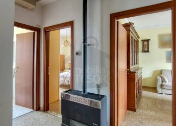 Disimpegno - Four-room apartment via Ippolito Nievo, 4, Rimini - photo 6