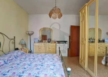 Camera da letto - Quadrilocale via Ippolito Nievo, 4, Rimini - foto 17