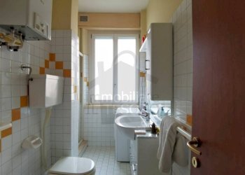 Bagno - Four-room apartment via Ippolito Nievo, 4, Rimini - photo 24