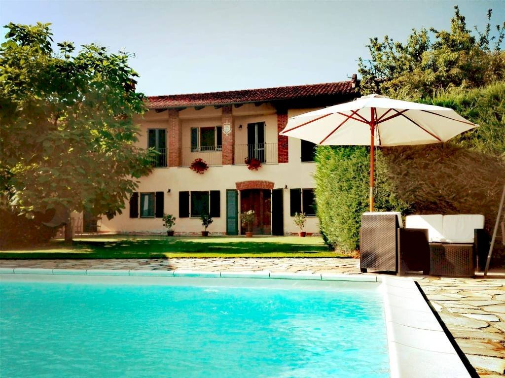 Piscina - Villa via Ormè, Lagnasco - foto 1