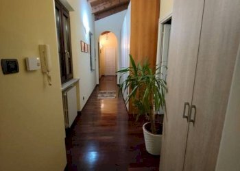 Corridoio - Villa Frazione Ruata Eandi, Saluzzo - photo 17