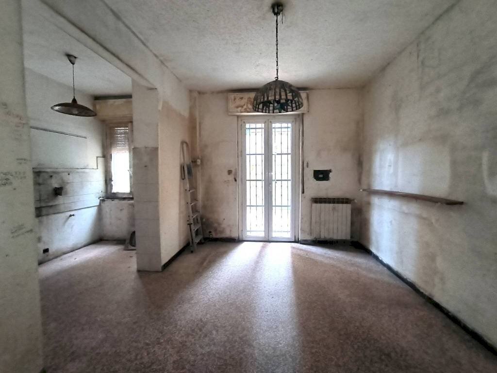 Soggiorno - Bilocale via Gaeta, Genova (zona Oregina) - foto 1