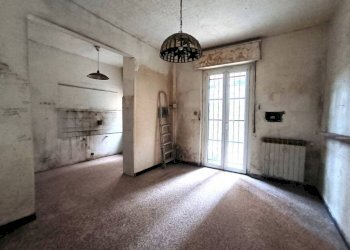 Soggiorno - Bilocale via Gaeta, Genova (zona Oregina) - foto 2