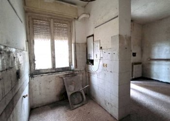 Cucina - Bilocale via Gaeta, Genova (zona Oregina) - foto 4