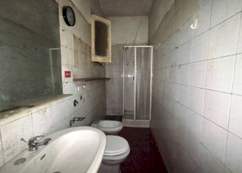 Bagno - Bilocale via Gaeta, Genova (zona Oregina) - foto 10