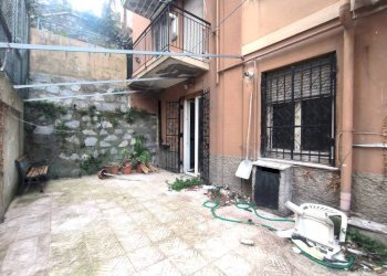 Terrazzo - Bilocale via Gaeta, Genova (zona Oregina) - foto 17