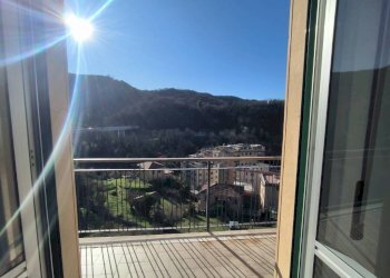 Balcone - Trilocale via Sergio Piombelli, Genova (zona Sampierdarena) - foto 9