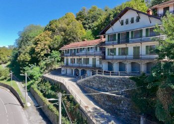 Foto 3 - Quadrilocale Viale Europa
 
2, Sassello - foto 3