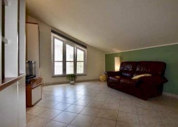 Foto 15 - Four-room apartment Via Giuseppe Mazzini
 
3, Carcare - photo 15