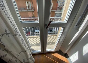 Balcone - Bilocale Passaggio Privato Mario Leoni, 13, Torino (zona Lingotto) - foto 9