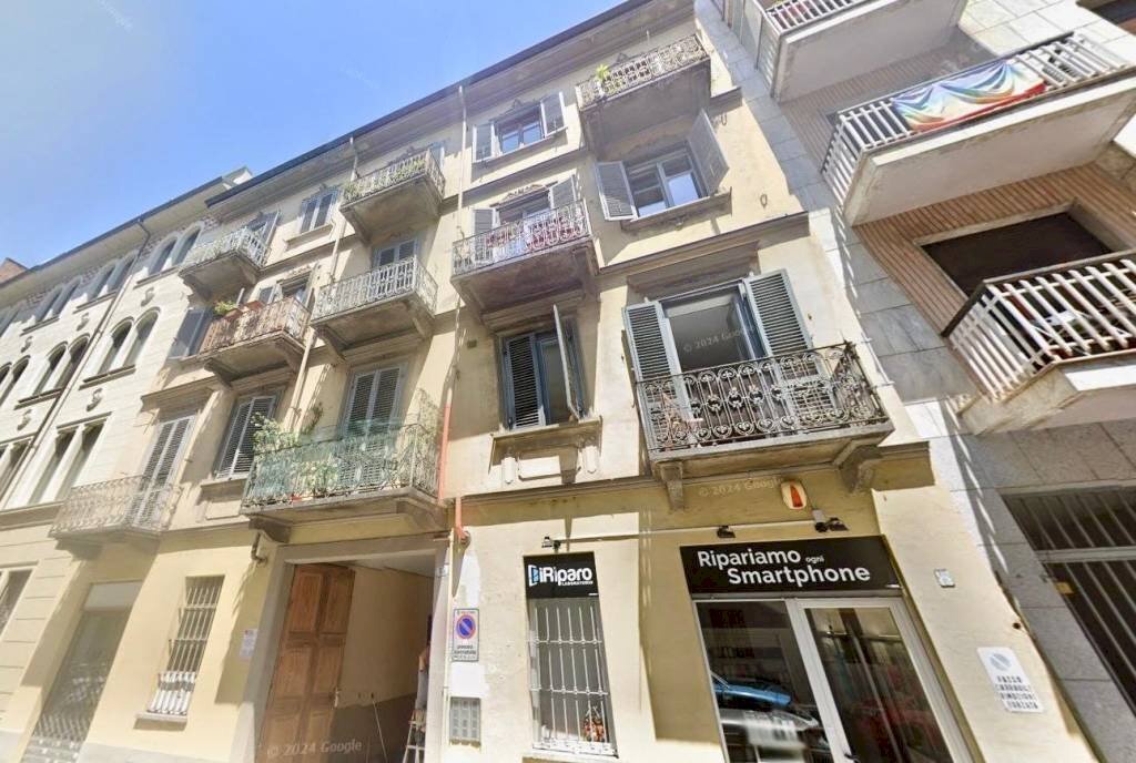 Facciata - Attic via Cesare Lombroso, 15, Torino (neighborhood San Salvario) - photo 1