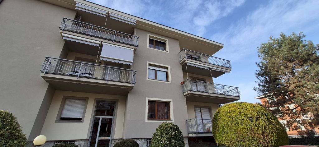 Facciata - Quadrilocale via Italia, 4, San Mauro Torinese - foto 1