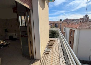 Balcone - Quadrilocale via Amico Aspertini, 2/2, Bologna (zona Mazzini) - foto 13
