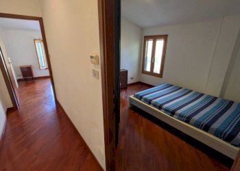 Soggiorno - Trilocale via Saragozza, 240, Bologna (zona Colli) - foto 14