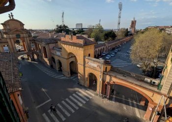 Vista - Trilocale via Saragozza, 240, Bologna (zona Colli) - foto 26