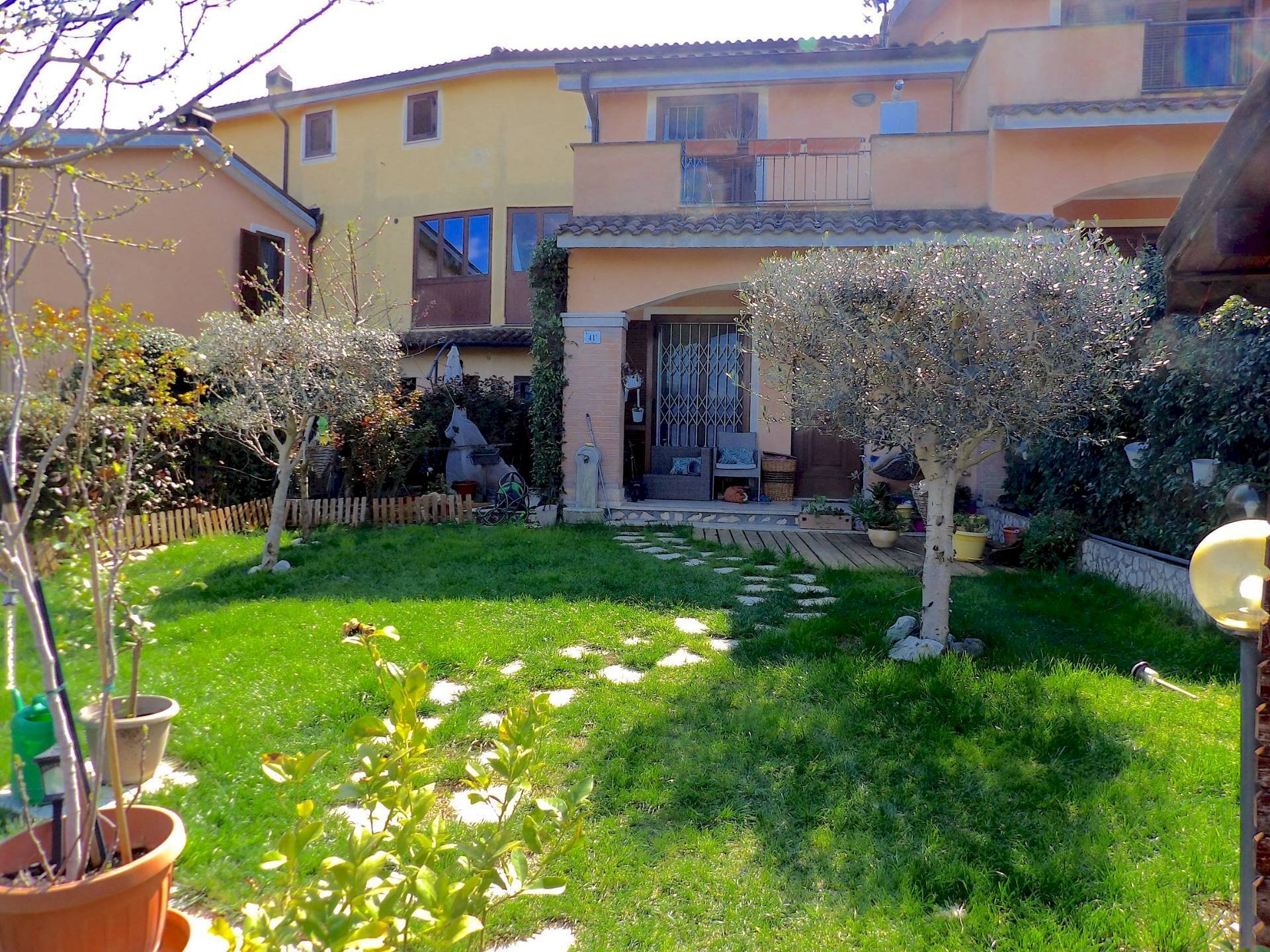 Foto 1 - Semi-detached house Strada di Porcivalle
 
41B, Terni - photo 1