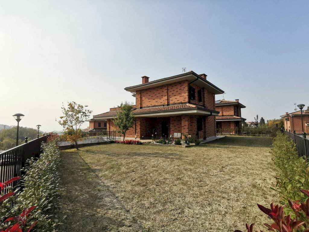 Giardino - Villa strada San Martino, 44, Castiglione Torinese - photo 1