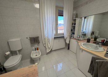 Bagno - Appartamento via Piero Gobetti, 22A, Ivrea - foto 32