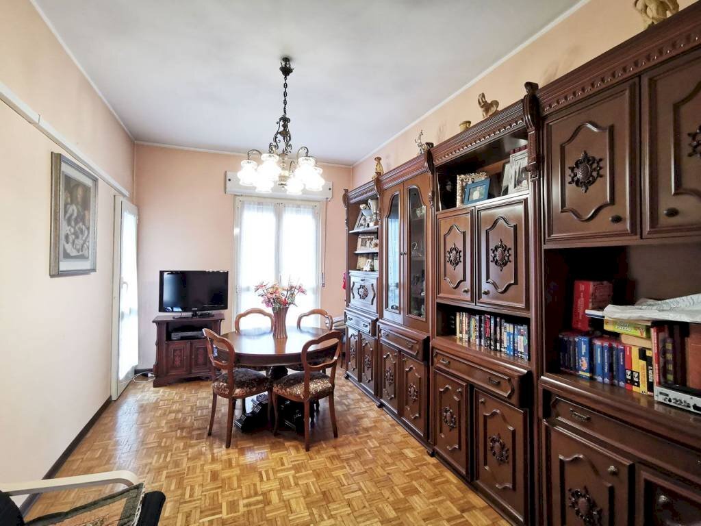 Salone - Appartamento via Palmiro Togliatti, 21, Torino (zona Mirafiori Sud) - foto 3