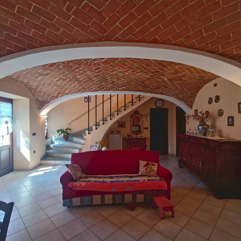 Salone - Rustico via della Repubblica, Montiglio Monferrato - foto 3