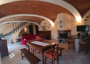 Salone - Rustico via della Repubblica, Montiglio Monferrato - foto 1