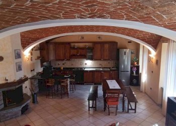 Salone - Rustico via della Repubblica, Montiglio Monferrato - foto 7