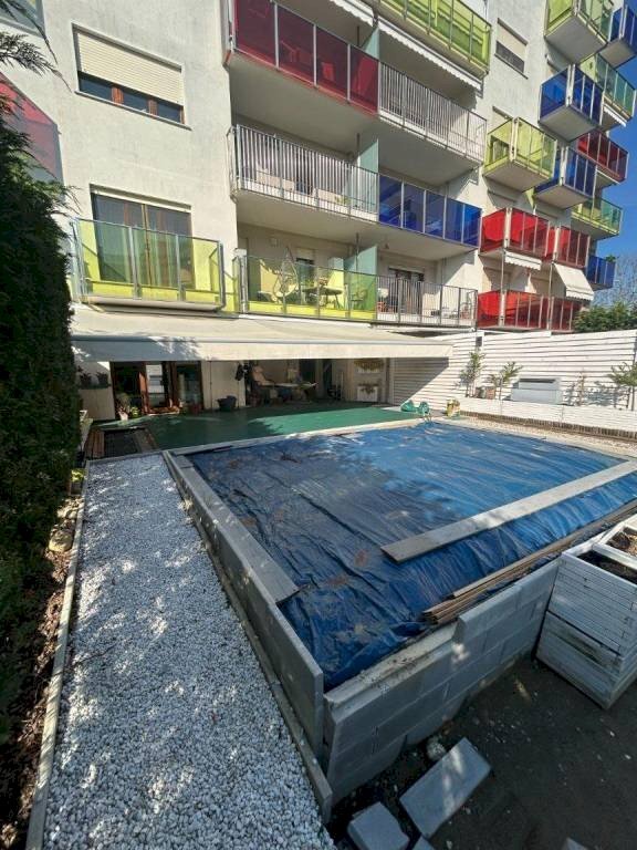Piscina - Three-room apartment via Giuseppe Di Vittorio, 10b, Grugliasco - photo 2
