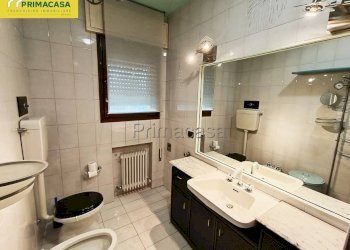 Bagno - Four-room apartment via della Fonda, 14, Noale - photo 14