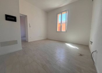 Salone - Trilocale via del Greto, 1, Bologna (zona Borgo Panigale) - foto 4