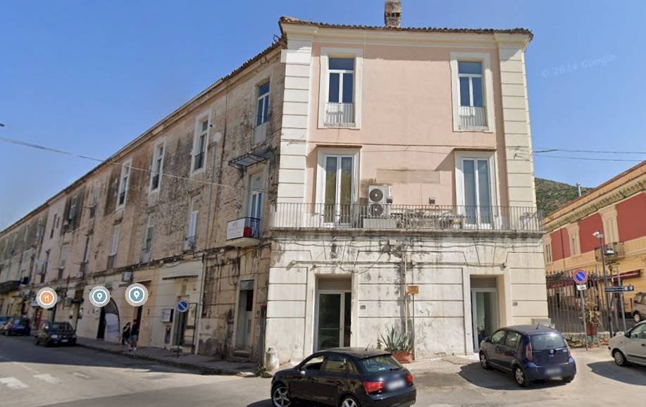 Foto 1 - Locale Commerciale Piazza Della Seta
 
1, Caserta - foto 1