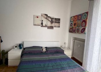 Camera da letto - Trilocale via Montebello, 47, Pinerolo - foto 12