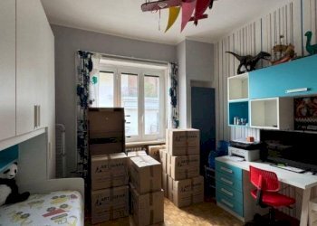 Camera da letto - Trilocale via Montebello, 47, Pinerolo - foto 16