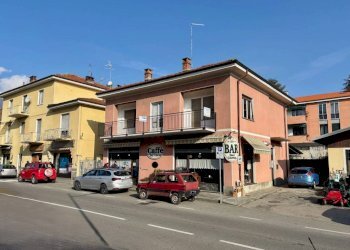 Facciata - Quadrilocale via 1 Maggio, 25, Luserna San Giovanni - foto 1