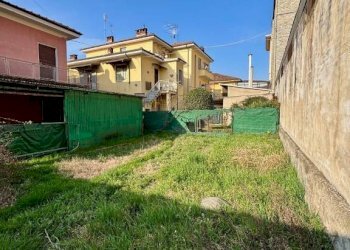 Giardino - Quadrilocale via 1 Maggio, 25, Luserna San Giovanni - foto 28