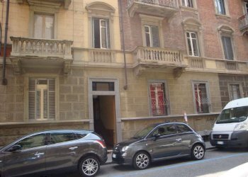 facciata - Three-room apartment via Via Giacinto Collegno, 51, Torino (neighborhood Cit Turin) - photo 1