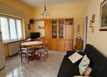 Salone - Two-room apartment via Moiola, Cuneo (neighborhood Donatello) - photo 2