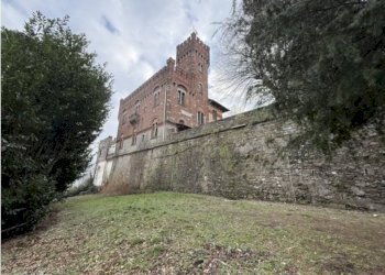 Zona - Stable - Palace at auction via Ponte, 1, Serra Riccò - photo 2