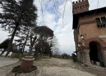 Zona - Stable - Palace at auction via Ponte, 1, Serra Riccò - photo 7