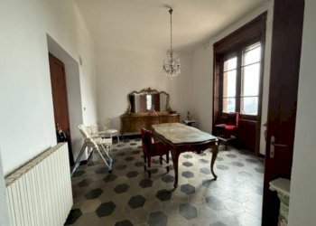 Studio - Stable - Palace at auction via Ponte, 1, Serra Riccò - photo 25