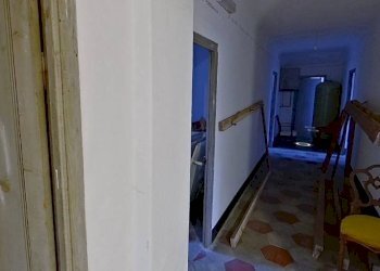 Corridoio - Stabile - Palazzo all'asta via Ponte, 1, Serra Riccò - foto 49