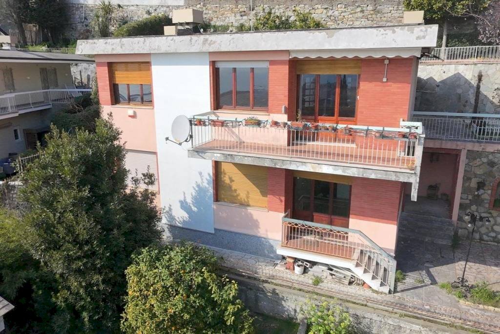 Facciata - Villa via Domenico Chiodo, Genova (zona Castelletto) - foto 2