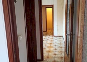 Disimpegno - Bilocale via Raffaello Sanzio, 9, Trecate - foto 16