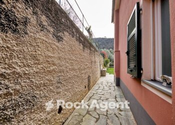 Cortile interno - Trilocale Frazione San Bartolomeo, Sori - foto 37