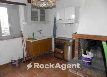 Cucina - Rustico Frazione Montale, 136, Arcevia - foto 23