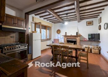 Cucina - Casa indipendente via di Montigiano, 126, Massarosa - foto 8