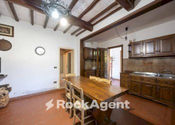 Cucina - Casa indipendente via di Montigiano, 126, Massarosa - foto 9