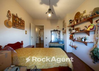 Camera da letto - Casa indipendente via di Montigiano, 126, Massarosa - foto 26